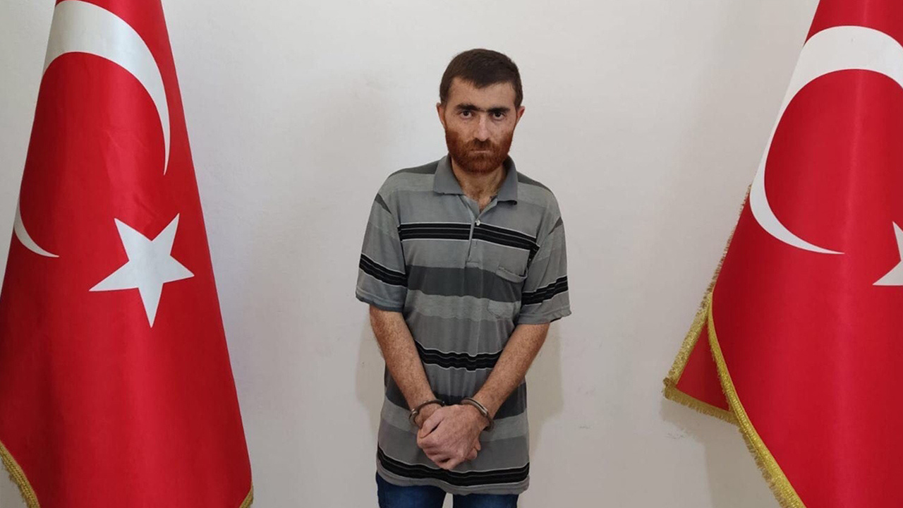MİT'ten Afrin-Azez yolunda operasyon! 3 PKK'lı terörist yakalandı