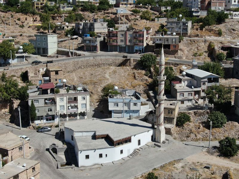 Diyarbakır'da Hz. Osman döneminde yapıldı zamana direniyor