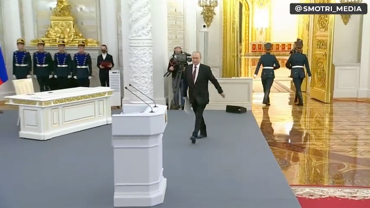 Rusya lideri Vladimir Putin'in son dakika açıklaması dünyayı sarstı! 4 bölge Rusya topraklarına katıldı