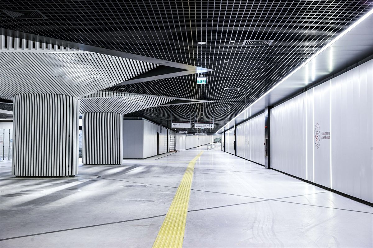 İstanbul'a yeni metro hattı pazar günü resmen açılıyor
