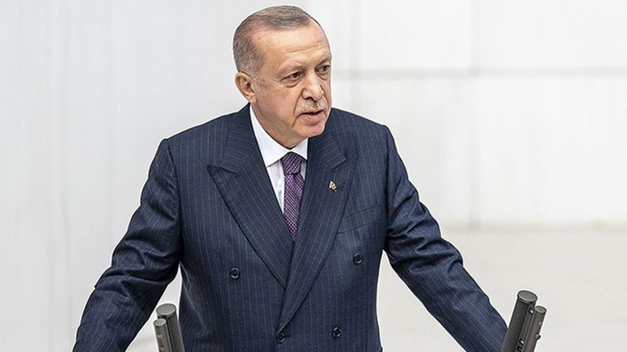 Cumhurbaşkanı Erdoğan açıkladı: Yılbaşında tüm ücretlilerin kayıplarını telafi edecek şekilde gözden geçireceğiz