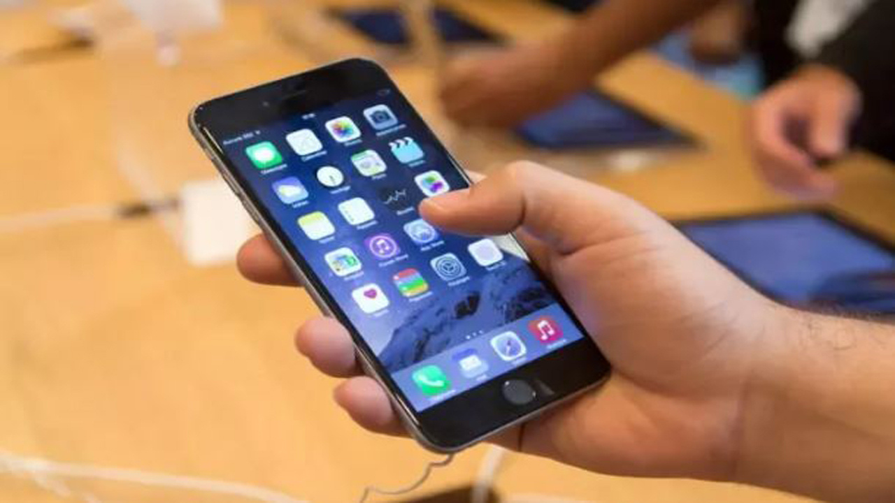 Teknoloji devi Apple bir iPhone'nun daha fişini çekti! Resmi destek verilmeyecek