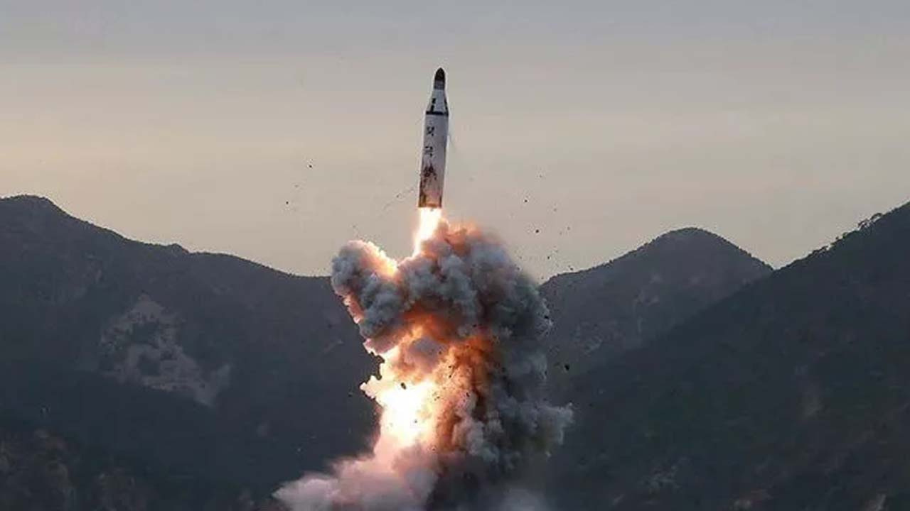 5 yıl sonra bir ilk! Kuzey Kore fırlattı Japonya açıkladı: 1 dakika sürdü