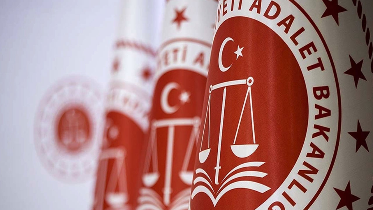 CHP'li milletvekilleri hakkındaki fezlekeler Adalet Bakanlığı'na gönderildi