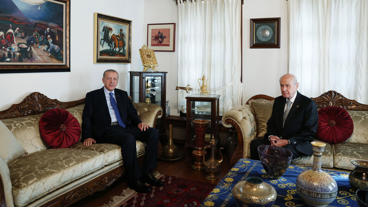 Cumhurbaşkanı Erdoğan ile MHP lideri Bahçeli'den sürpriz görüşme