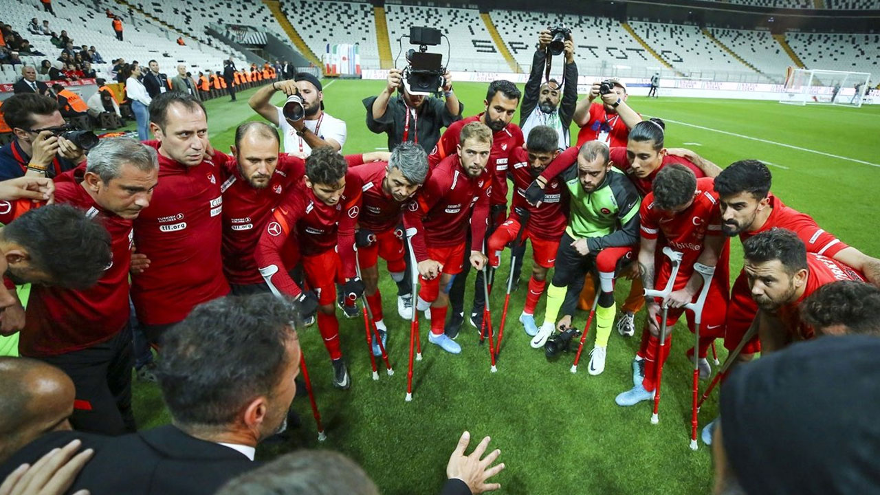 Ampute Futbol Milli Takımı, Özbekistan'ı yenerek finale yükseldi
