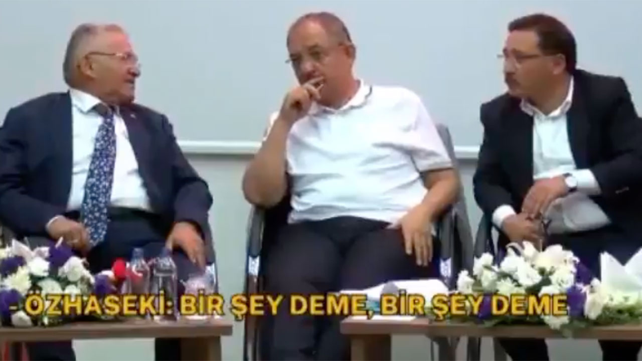 AK Partili Mehmet Özhaseki açık kalan mikrofona yakalandı! 'Bir şey deme he de geç'