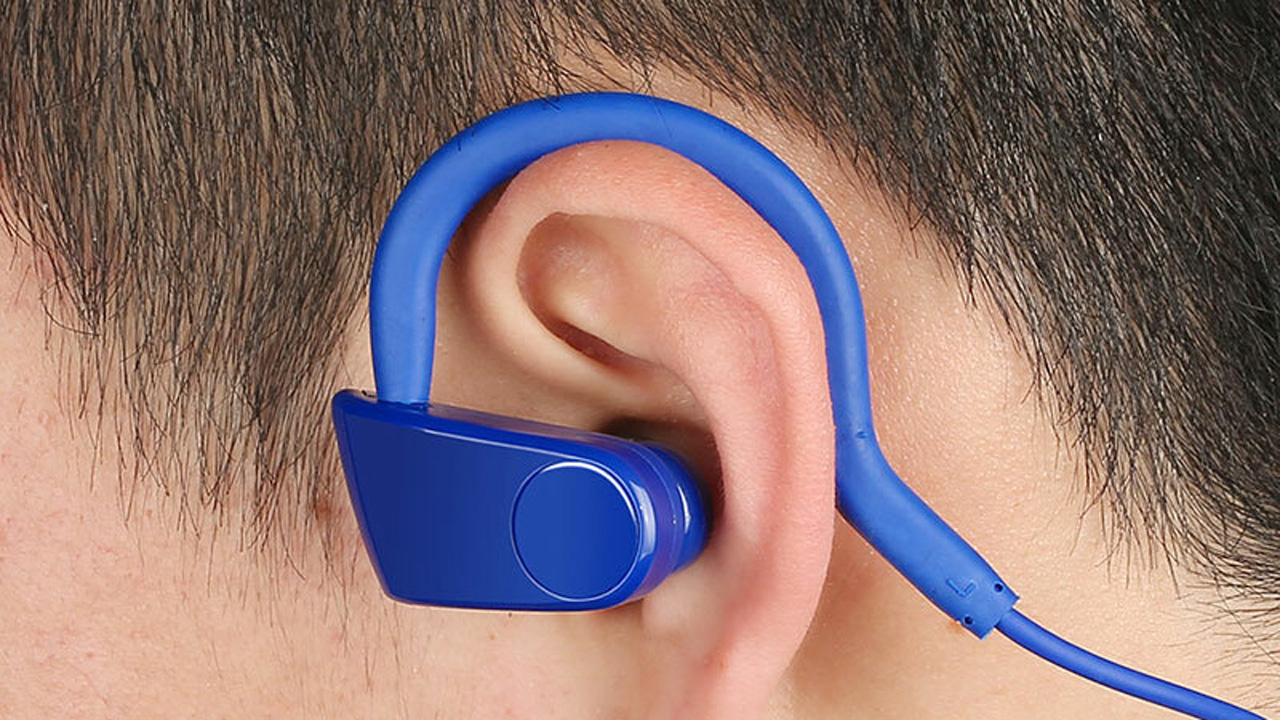 Kablosuz kulaklıklardaki büyük tehlike! Bunları okuyunca çıkarıp atacaksınız