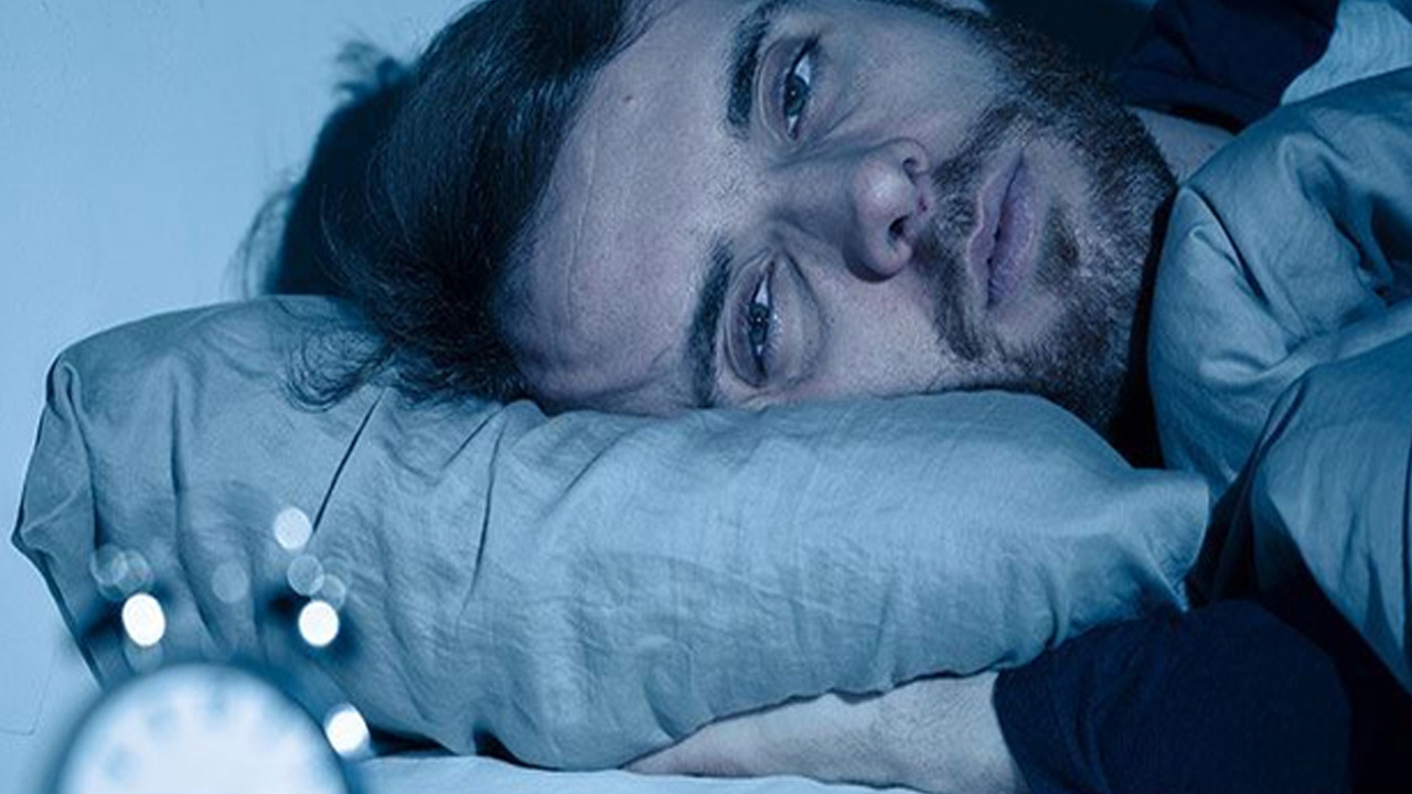 Uyku sorunu yaşayanlar buraya! 11 saniyede uyuma yöntemi nedir nasıl uygulanır?