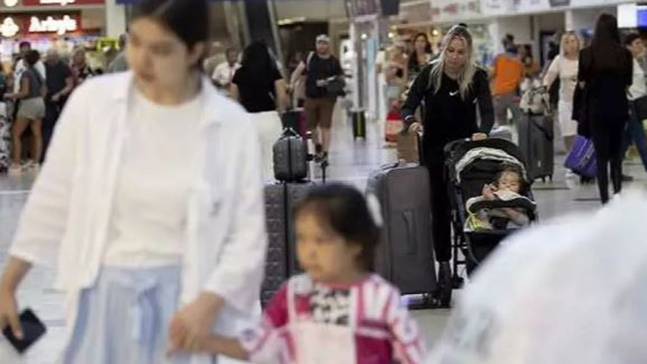 Antalya Havalimanı'nın kapasitesi yeni yatırımlarla yüzde 100 artırılacak