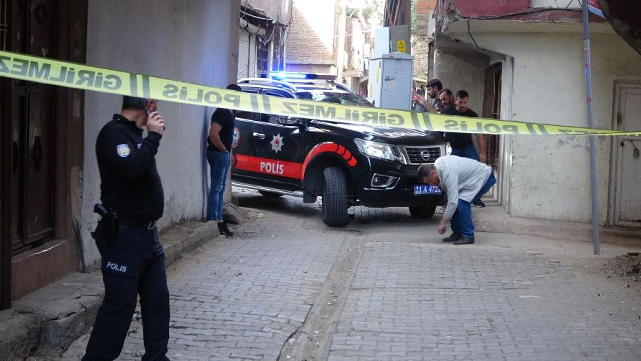 Sokakta oynayan 10 yaşındaki çocuk bir anda kanlar içinde kaldı