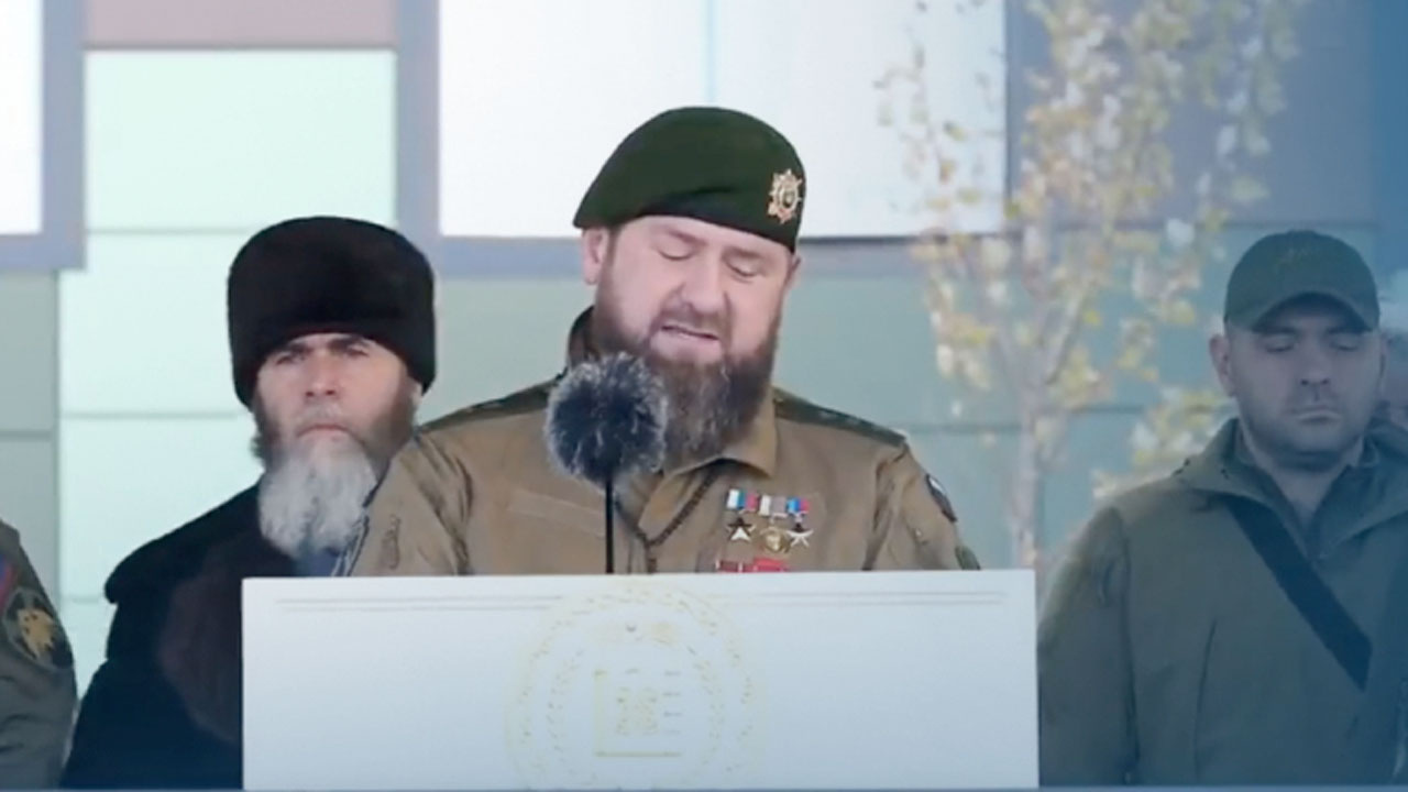 Ramazan Kadirov 18 yaşından küçük oğullarını Ukrayna cephesine gönderdi