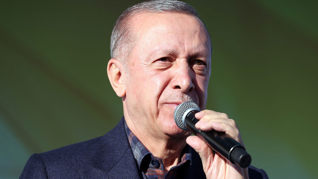 Cumhurbaşkanı Erdoğan’dan başörtüsü için referandum çağrısı