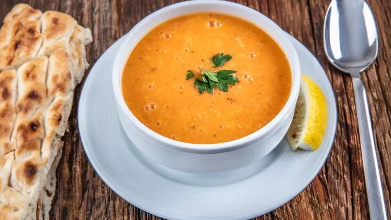Ekşili malhıta Kilis mutfağından harika bir çorba tarifi içinizi ısıtacak!