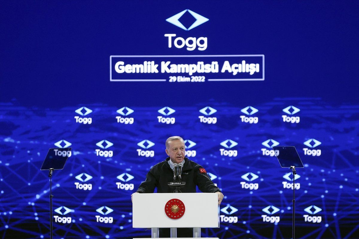 Togg, Cumhurbaşkanı Erdoğan tarafından banttan indirildi