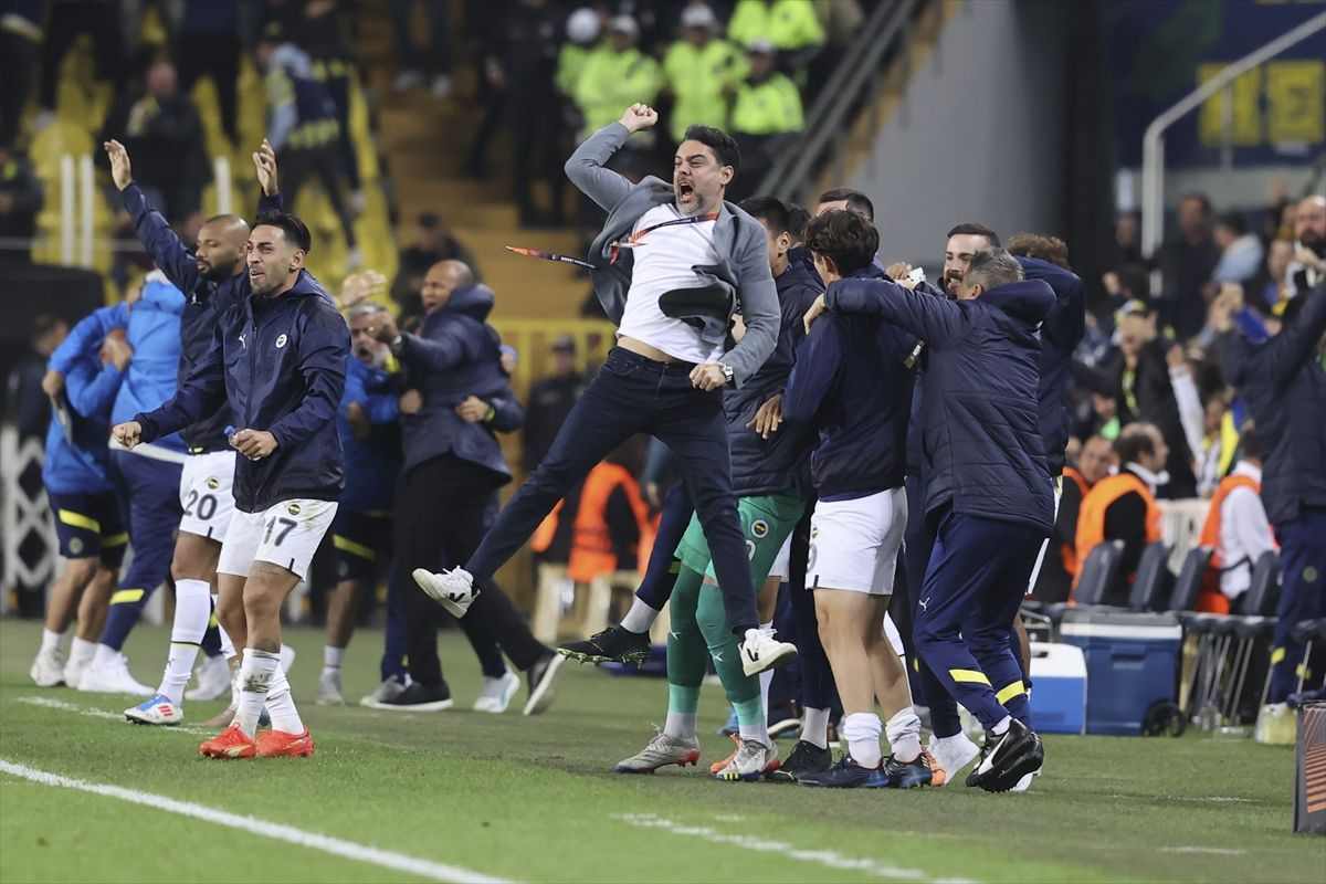 Jorge Jesus onayladı! Manchester United'ın yıldızı devre arası geliyor!