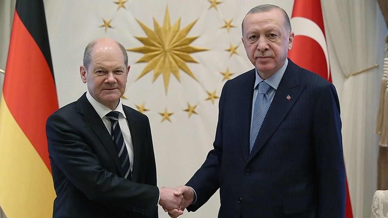 Cumhurbaşkanı Erdoğan, Almanya Başbakanı Scholz ile telefonda görüştü