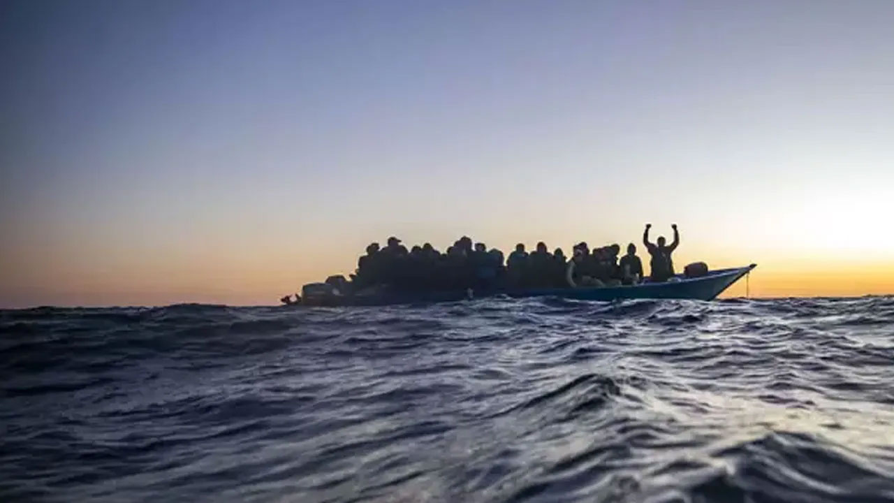 Yunanistan açıklarında batan göçmen teknesinde 21 kişi öldü