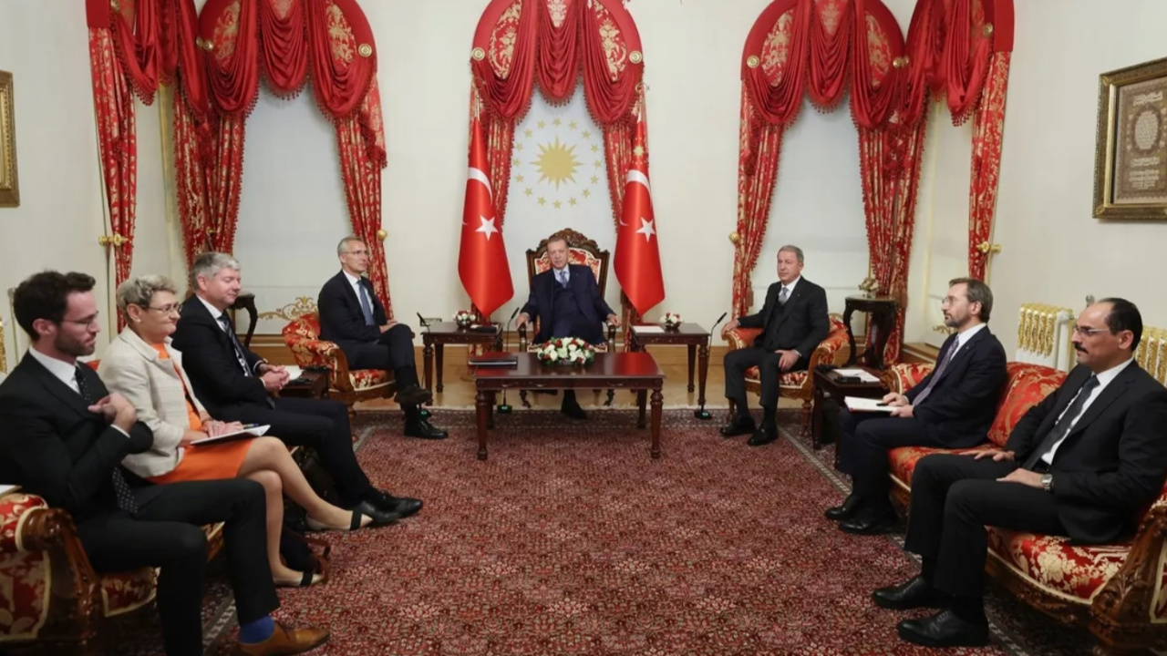 Cumhurbaşkanı Erdoğan, NATO Genel Sekreteri Stoltenberg'i kabul etti