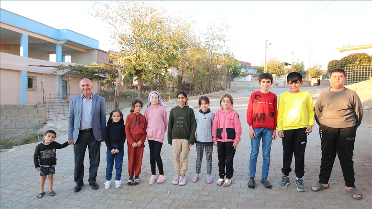 Siirt'teki köyde imamın tayini çıktı, tüm köy aynı soyismini paylaştı