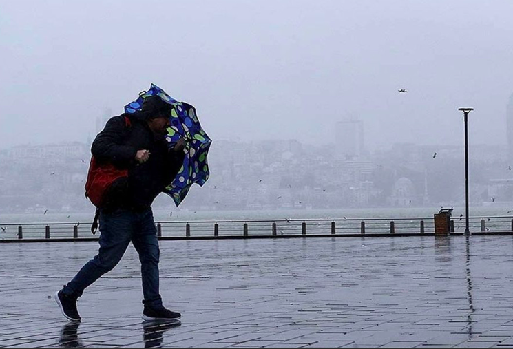 Beklenen kar yurda giriş yaptı! Meteoroloji il il duyurdu listede İstanbul'da var