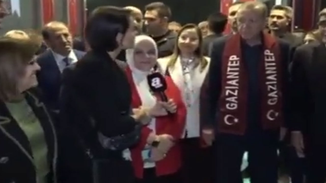 Cumhurbaşkanı Erdoğan'la A Haber muhabiri arasında şarkı diyaloğu