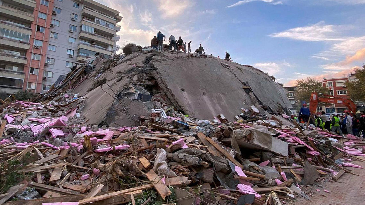 10 ayda 17 bin deprem yaşandı! Uzman isim Türkiye'yi uyardı: "6 ile 6.5 büyüklüğündeki bir deprem..."