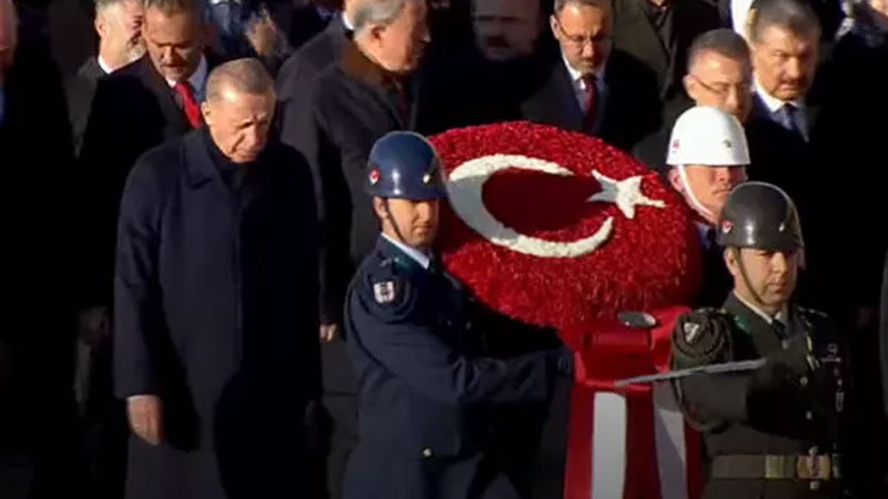 Atatürk ölümünün 84. yılında anılıyor! Erdoğan ve devlet erkanı Anıtkabir'e çıktı