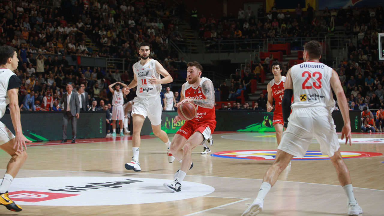 A Milli Erkek Basketbol Takımı, FIBA 2023 Dünya Kupası'na katılma şansını yitirdi