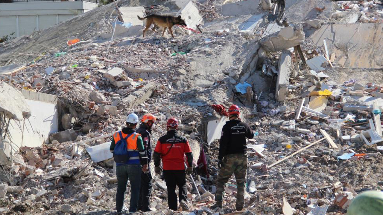 İzmir depreminde 11 kişiye mezar olmuştu: Yağcıoğlu Apartmanı davasında flaş gelişme!