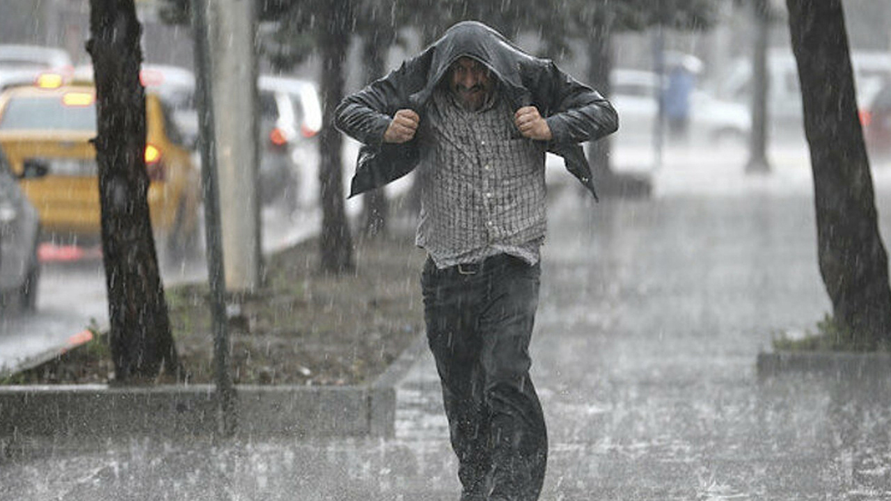 25 ile peş peşe uyarı sokağa çıkmayın! İstanbul havası ise haftasonu perişan edecek