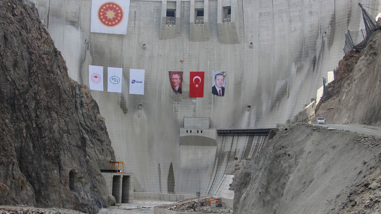 Yusufeli Barajı açıldı ekonomiye yıllık 5 milyar TL katkı sunacak açılışını Erdoğan yaptı
