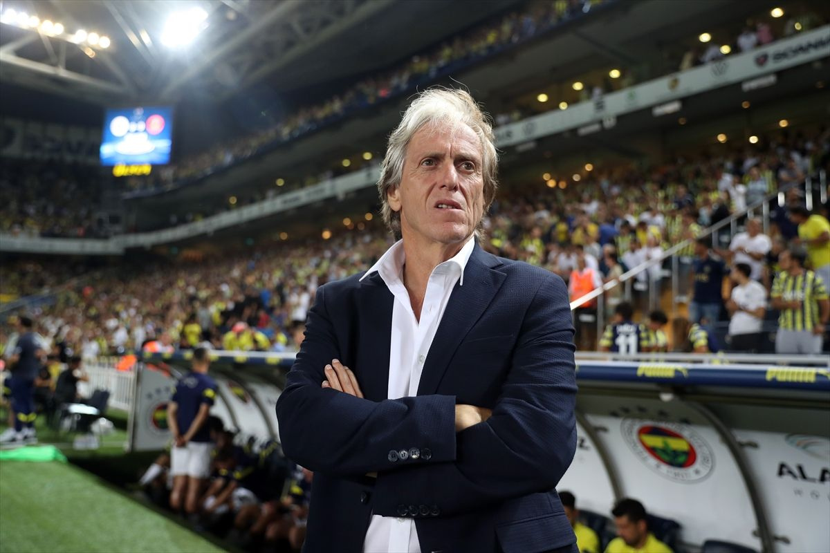 Fenerbahçe'ye müjde! Jorge Jesus o defteri kapattı: Taraftarları sevindiren haber!