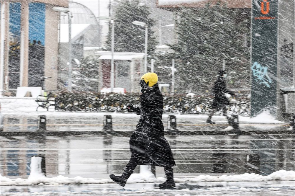 Hava buz kesecek kar bugün başlıyor! Meteoroloji'den hava durumu açıklaması İstanbul, Antalya, Bursa...