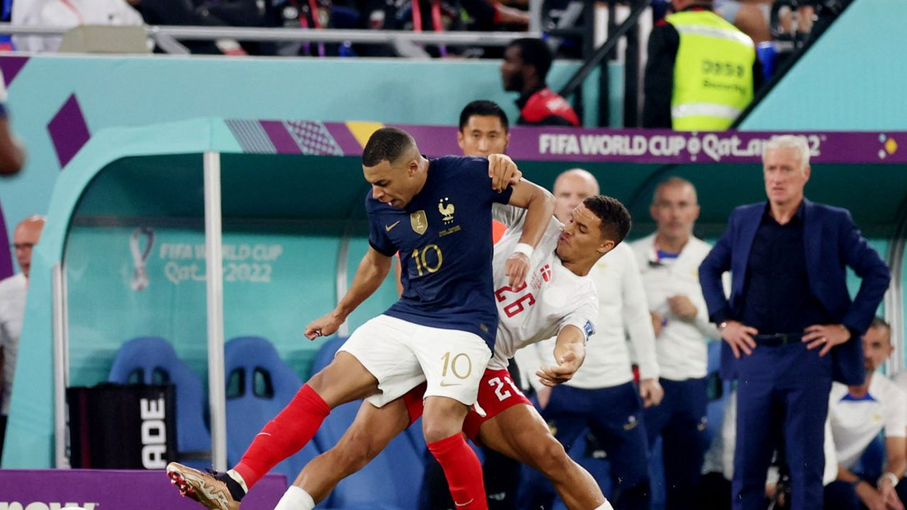 Fransa, Danimarka'yı Mbappe'nin golleriyle yıktı