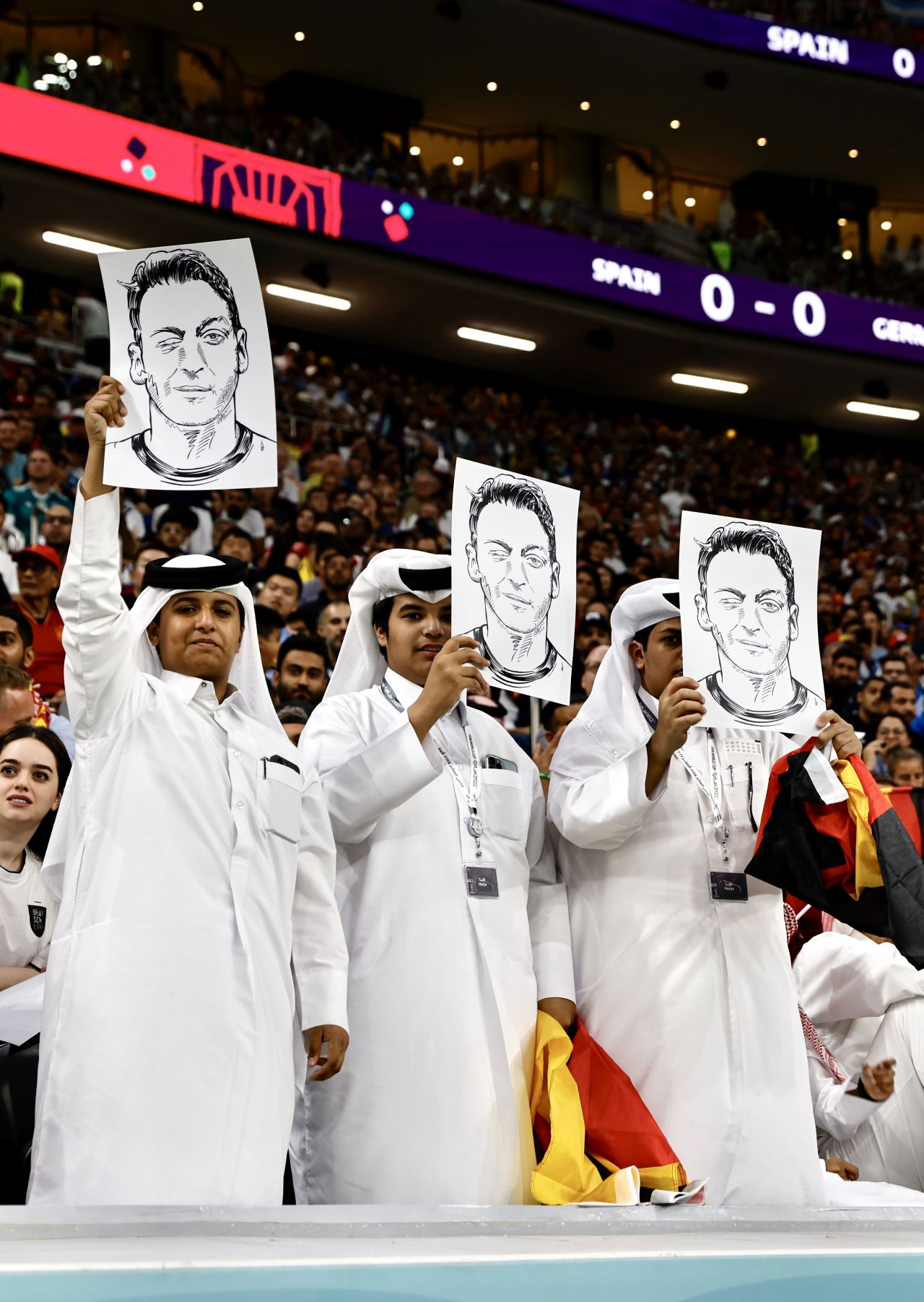 Dünya Kupası'na Mesut Özil damgası! Katar'da Almanya'yı şoke eden protesto!
