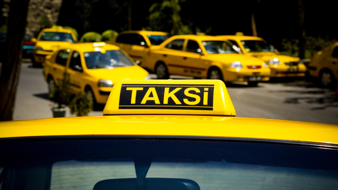 İstanbul taksi kararı rahatsız etti! Dolmuş ve minibüsler taksiye dönüştürülemez diyor