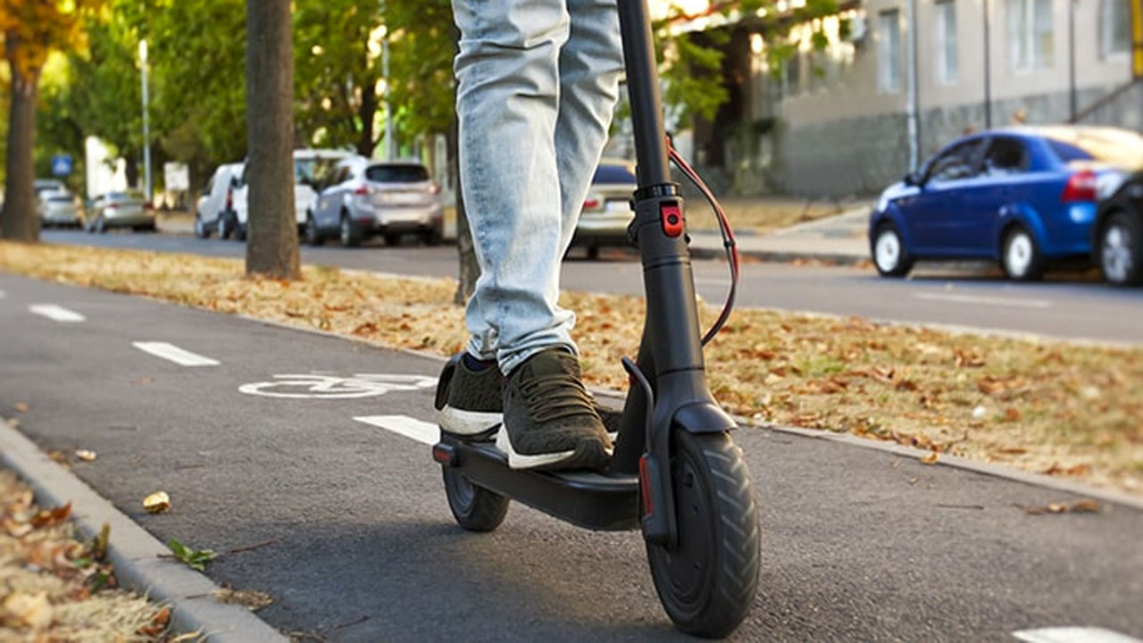İstanbul'da elektrikli scooterlara hız sınırı düzenlemesi! Hız limiti değişti