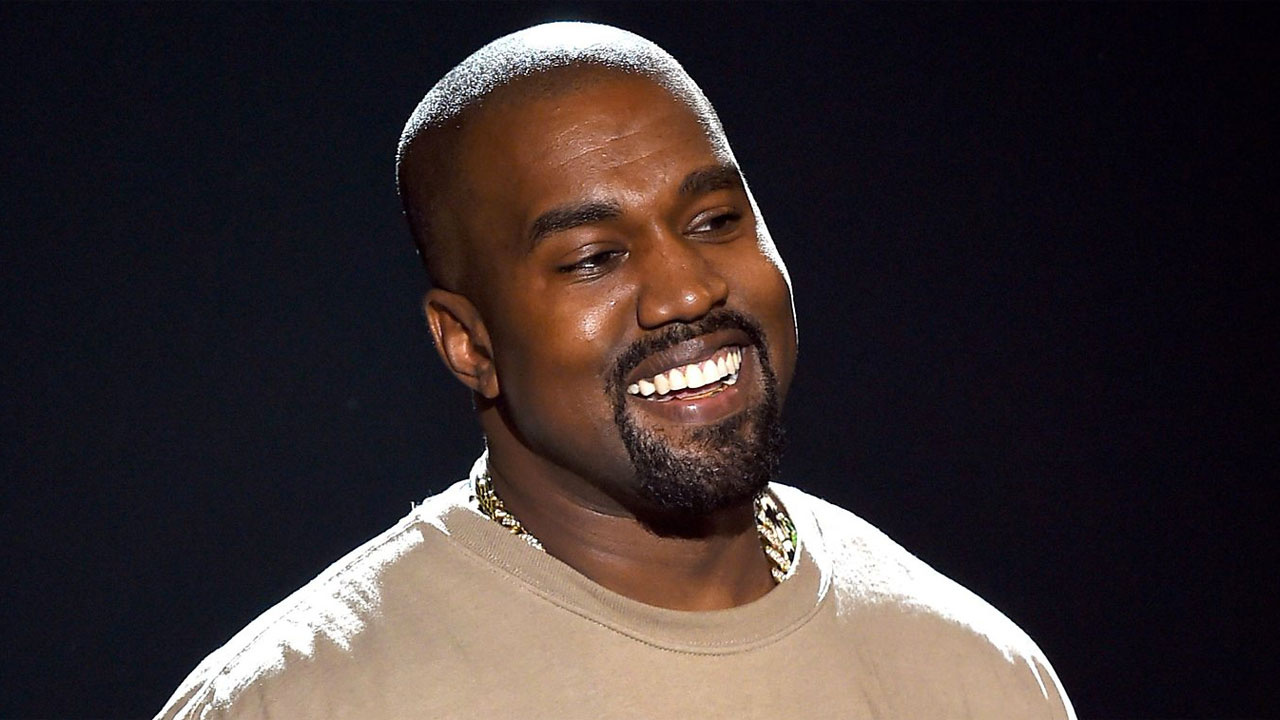 Kanye West Hitler'i övdü Twitter ünlü rapçi için hareket geçti