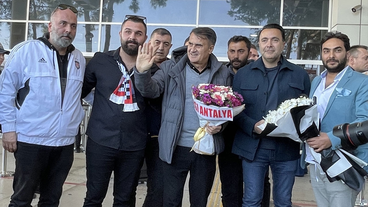 Beşiktaş Teknik Direktörü Şenol Güneş'ten Caner Erkin açıklaması
