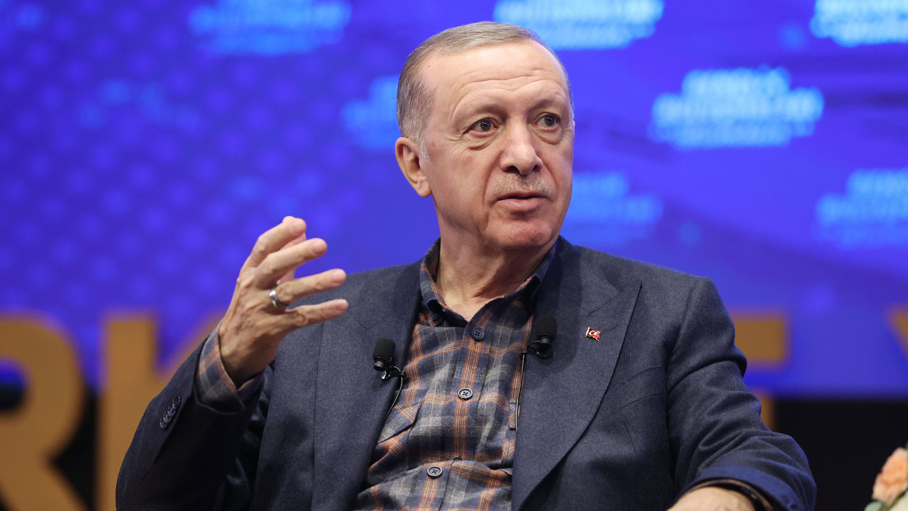 Erdoğan'dan Samsun'da başörtüsü için referandum çağrısı: Parlamentoda çözülmezse çözümün yeri millet