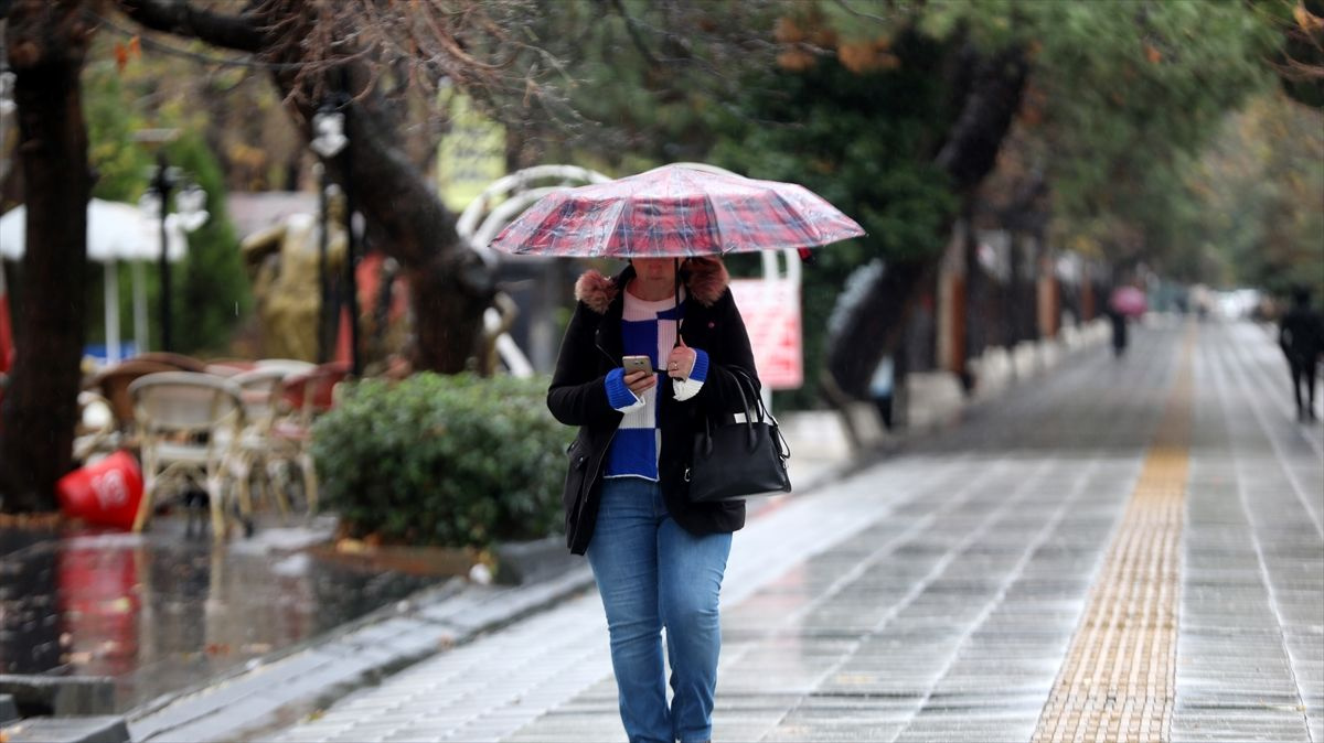 İstanbul çok fena Meteoroloji uzmanı anormal dedi yarın Ankara Antalya Eskişehir şok yaşayacak
