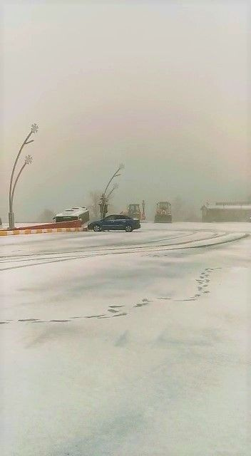 İstanbul'a 1,5 saatlik mesafede lapa lapa kar yağıyor! Görüntüler inanılmaz