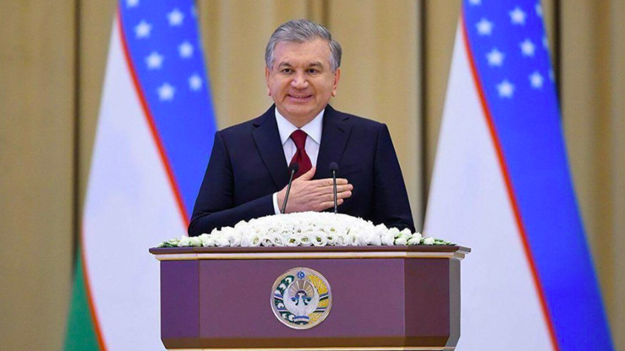 Özbekistan yönetim sistemini kökten değiştiriyor!