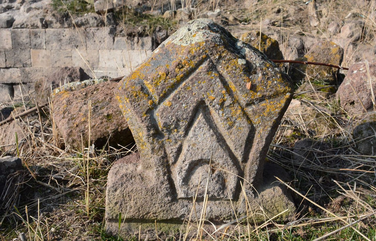 556 yıllık tarihi hazine bulundu, Bitlis'te kitabenin şifresi çözüldü sır ortaya çıktı
