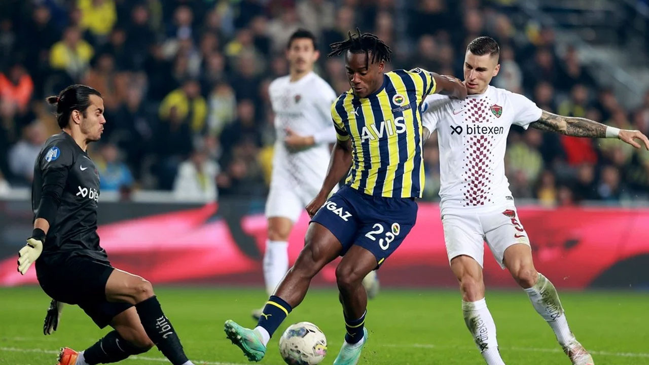 Fenerbahçe, sahasında Hatayspor'u 4-0 mağlup etti