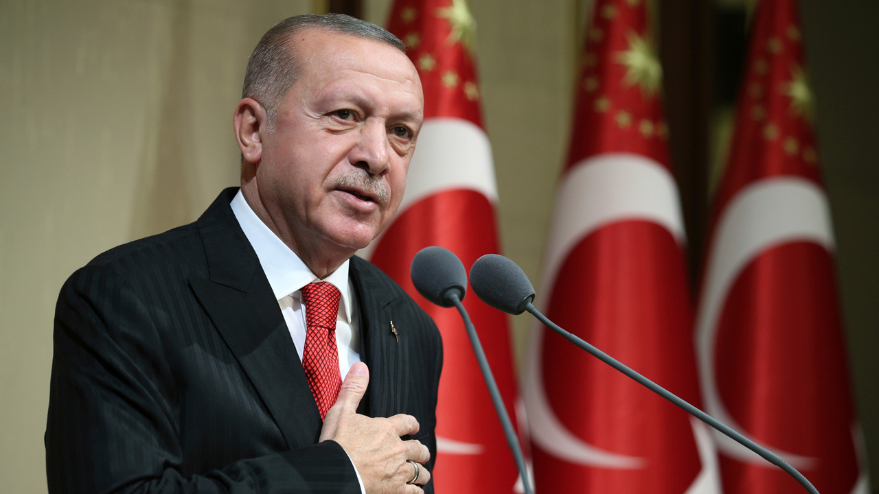 Cumhurbaşkanı Erdoğan'dan yeni yıl mesajı! 2022'de yapılan projeleri paylaştı