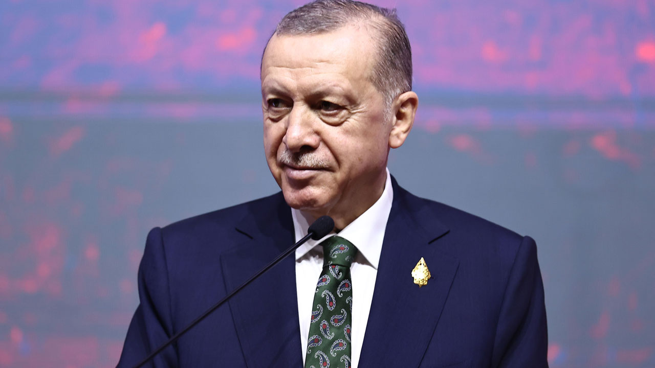 Cumhurbaşkanı Erdoğan: 2022'de ihracat 254 milyar dolarla rekor kırdı