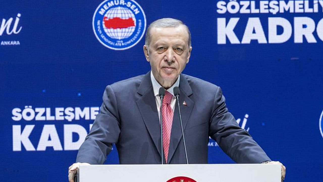 Cumhurbaşkanı Erdoğan'dan son dakika açıklamalar! Memur ve emekliye ek zam belli oldu