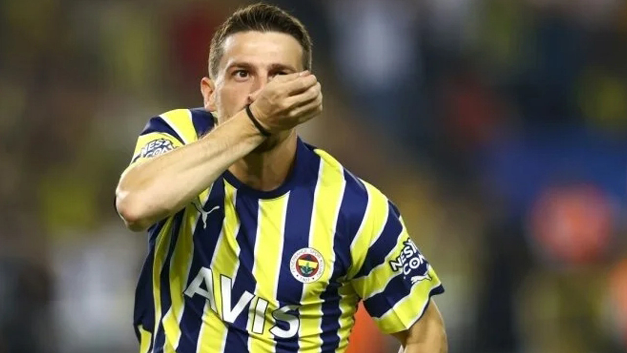 Fenerbahçe'ye Mert Hakan Yandaş piyangosu! Rus ekibi kesenin ağzını açtı
